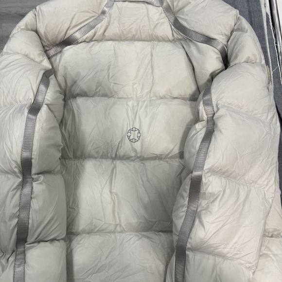 Moncler down jacket - Picture 2 of 11